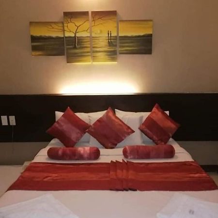 Hotel Conchita Cagayan de Oro Exterior foto