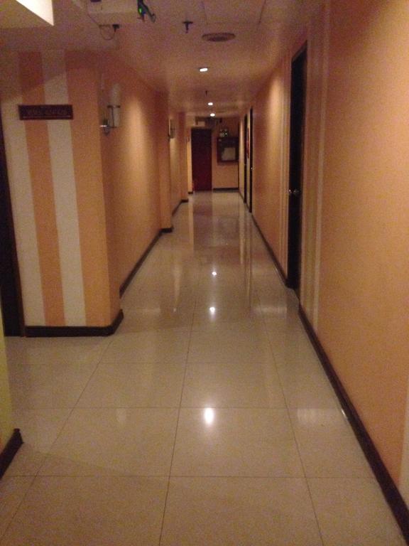 Hotel Conchita Cagayan de Oro Exterior foto